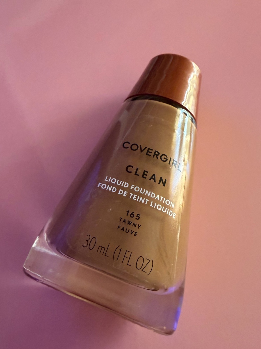 COVERGIRL Clean Liquid Foundation in tawny- tan